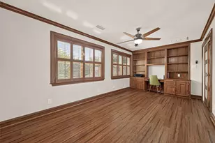 619 Flaghoist Ln, Houston, TX 77079 - Photo 33