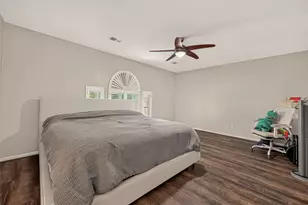 619 Flaghoist Ln, Houston, TX 77079 - Photo 27