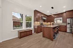 619 Flaghoist Ln, Houston, TX 77079 - Photo 15