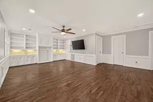 619 Flaghoist Ln, Houston, TX 77079 - Photo 35