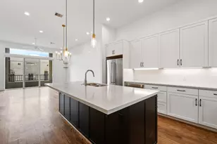 802 Detering St, Houston, TX 77007 - Photo 23