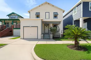 3223 Avenue M, Galveston, TX 77550 - Photo 1