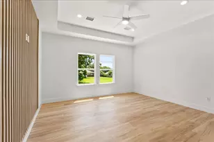 8321 Observatory St, Houston, TX 77088 - Photo 9