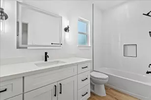 8321 Observatory St, Houston, TX 77088 - Photo 29