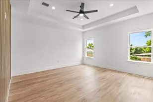 8321 Observatory St, Houston, TX 77088 - Photo 25