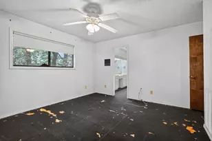 2911 Partridge Cir, Bryan, TX 77802 - Photo 37