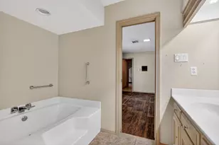 2911 Partridge Cir, Bryan, TX 77802 - Photo 21