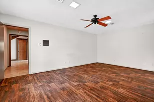 2911 Partridge Cir, Bryan, TX 77802 - Photo 19