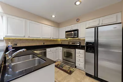 2611 Grants Lake Boulevard #222, Sugar Land, TX 77479 - Photo 11