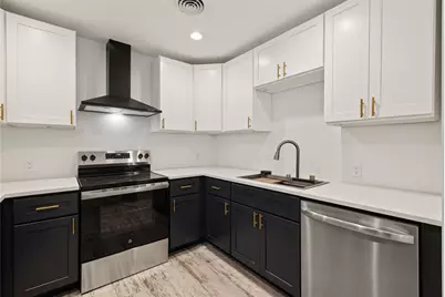 909 Silber Road #11, Houston, TX 77024 - Photo 9