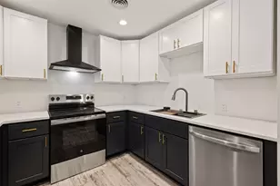 909 Silber Rd, Houston, TX 77024 - Photo 9