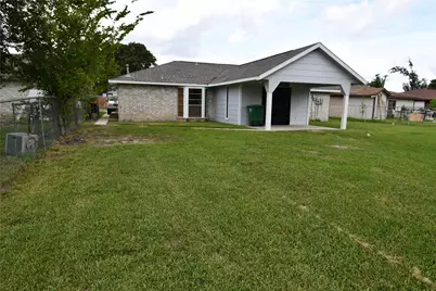 8518 Rinn Street, Houston, TX 77078 - Photo 7