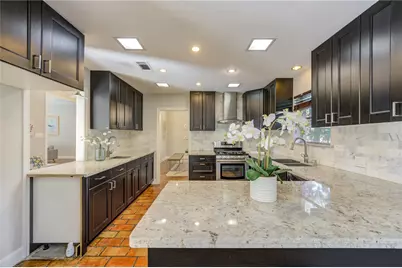 358 Tealwood Drive, Houston, TX 77024 - Photo 15