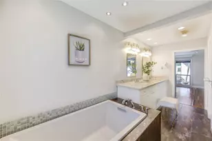 358 Tealwood Dr, Houston, TX 77024 - Photo 25