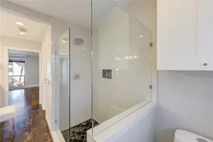 358 Tealwood Dr, Houston, TX 77024 - Photo 27