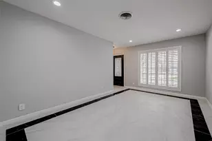 4506 Mimosa Dr, Bellaire, TX 77401 - Photo 9