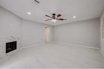 4506 Mimosa Drive, Bellaire, TX 77401 - Photo 13