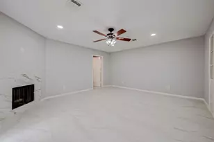 4506 Mimosa Dr, Bellaire, TX 77401 - Photo 13