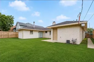 4506 Mimosa Dr, Bellaire, TX 77401 - Photo 47