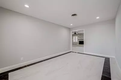 4506 Mimosa Drive, Bellaire, TX 77401 - Photo 5
