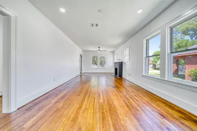 1569 Elliott Street, Houston, TX 77023 - Photo 11