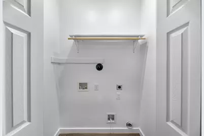 321 Briarwood Drive, Baytown, TX 77520 - Photo 25