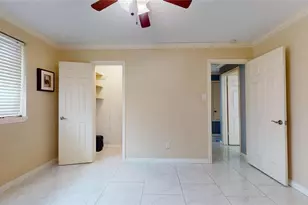 11603 Graywood Dr, Houston, TX 77089 - Photo 13