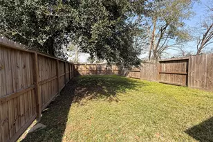 964 Ringold St, Houston, TX 77088 - Photo 13