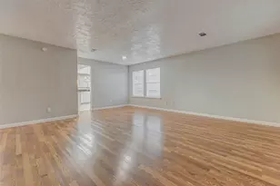 8622 Connaught Garden Dr, Houston, TX 77083 - Photo 23