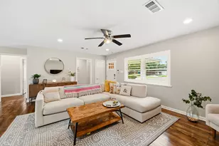 5022 W 43rd St, Houston, TX 77092 - Photo 3