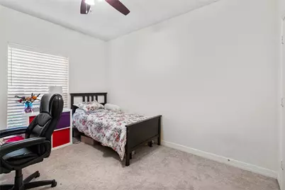 1510 Meadow Glade Court, Sugar Land, TX 77479 - Photo 11