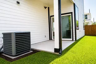 4618 Ward St, Houston, TX 77021 - Photo 23