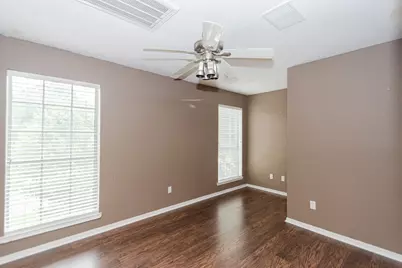 14218 Sun Harbor Drive, Houston, TX 77062 - Photo 7