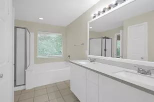 122 N N Camelia Grove Circle, The Woodlands, TX 77382 - Photo 15
