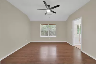 122 N N Camelia Grove Circle, The Woodlands, TX 77382 - Photo 13