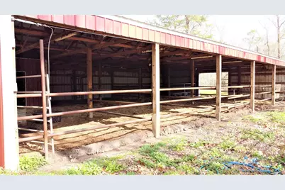 240 County Road 2017, Daisetta, TX 77533 - Photo 11