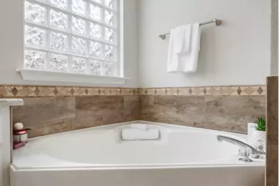 159 Merryweather Place, The Woodlands, TX 77384 - Photo 27