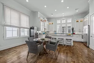 246 E 28th St, Houston, TX 77008 - Photo 5