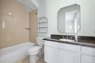 246 E 28th St, Houston, TX 77008 - Photo 23