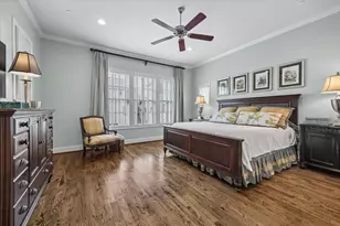 246 E 28th St, Houston, TX 77008 - Photo 15