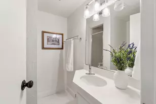 2226 Chantilly Ln, Houston, TX 77018 - Photo 23