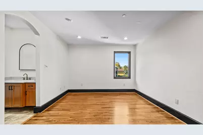 4914 Imperial Street, Bellaire, TX 77401 - Photo 33