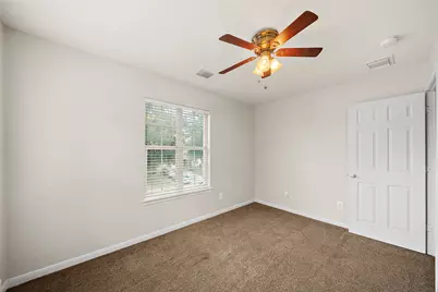 13059 Lawsons Creek Lane, Houston, TX 77072 - Photo 15