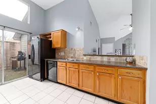 19515 Horden Creek Dr, Tomball, TX 77375 - Photo 3