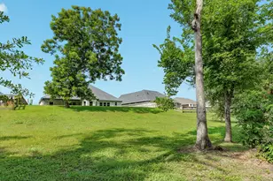 216 Creekside Ln, Lake Jackson, TX 77566 - Photo 35