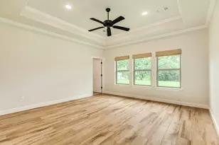 216 Creekside Ln, Lake Jackson, TX 77566 - Photo 21