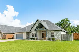 216 Creekside Ln, Lake Jackson, TX 77566 - Photo 31