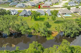 216 Creekside Ln, Lake Jackson, TX 77566 - Photo 5