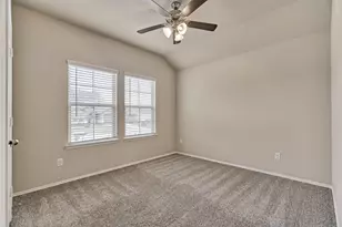13924 Payette Arbor Ct, Conroe, TX 77384 - Photo 5