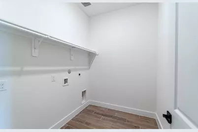 707 Western Holly, League City, TX 77573 - Photo 15